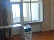 İcarəyə verilir 4 otaqlı köhnə tikili 140 m², 28 May m., photo 6 from 8