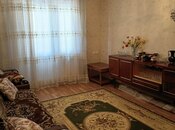 Satılır 5 otaqlı köhnə tikili 105 m², Massiv G q., photo 1 from 8