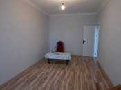 Satılır 2 otaqlı köhnə tikili 65 m², 8-ci mikrorayon q., photo 2 from 8