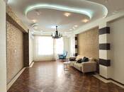 Satılır 3 otaqlı yeni tikili 138 m², İnşaatçılar m., photo 4 from 8