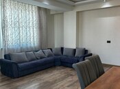 Сдаётся 3-комн. новостройка 130 м², Насиминский  р., photo 1 from 8
