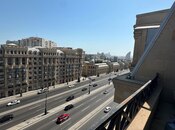 Сдаётся 5-комн. вторичка 235 м², м. Нариман Нариманов, photo 1 from 8