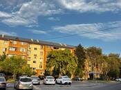 Продаётся 2-комн. вторичка 60 м², м. Кара Караев, photo 3 from 8