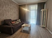 Satılır 3 otaqlı köhnə tikili 92 m², Qara Qarayev m., photo 1 from 8