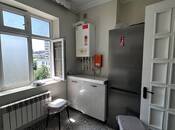Продаётся 2-комн. вторичка 60 м², м. Элмляр Академиясы, photo 5 from 7