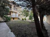 Satılır 8 otaqlı həyət evi/bağ evi 650 m², Gənclik m., photo 3 from 8