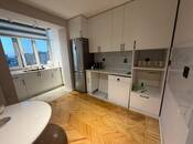 Satılır 3 otaqlı köhnə tikili 80 m², İnşaatçılar m., photo 7 from 8