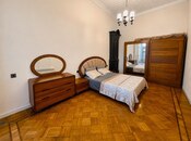Satılır 2 otaqlı köhnə tikili 75 m², Sahil m., photo 4 from 8