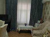 Satılır 3 otaqlı köhnə tikili 90 m², Qara Qarayev m., photo 1 from 8