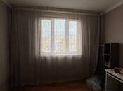 Satılır 2 otaqlı köhnə tikili 65 m², İnşaatçılar m., photo 5 from 8