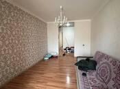 Satılır 2 otaqlı köhnə tikili 65 m², İnşaatçılar m., photo 4 from 8