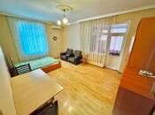 Satılır 1 otaqlı köhnə tikili 40 m², Qara Qarayev m., photo 3 from 8