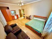 Satılır 1 otaqlı köhnə tikili 40 m², Qara Qarayev m., photo 4 from 8