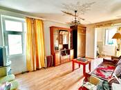 Satılır 2 otaqlı köhnə tikili 37 m², Qara Qarayev m., photo 2 from 8