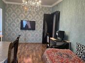 Satılır 2 otaqlı köhnə tikili 65 m², Nəsimi m., photo 2 from 8