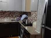 Satılır 2 otaqlı köhnə tikili 65 m², Qaraçuxur q., photo 6 from 8