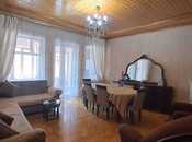 İcarəyə verilir 3 otaqlı köhnə tikili 75 m², 28 May m., photo 1 from 8