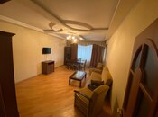 Продаётся 2-комн. новостройка 70 м², м. Гянджлик, photo 1 from 8