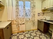 Satılır 2 otaqlı köhnə tikili 45 m², İnşaatçılar m., photo 8 from 8