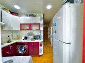 Satılır 2 otaqlı köhnə tikili 60 m², Qara Qarayev m., photo 8 from 8