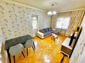 Satılır 2 otaqlı köhnə tikili 60 m², Qara Qarayev m., photo 2 from 8