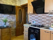 Satılır 4 otaqlı köhnə tikili 120 m², 8 Noyabr m., photo 5 from 8