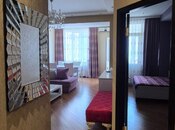 Сдаётся 2-комн. новостройка 55 м², м. Низами, photo 2 from 8