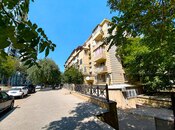 Продаётся 2-комн. вторичка 35 м², м. Низами, photo 8 from 8