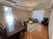 Сдаётся 3-комн. новостройка 130 м², м. Низами, photo 3 from 8