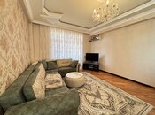 Сдаётся 3-комн. новостройка 130 м², м. Низами, photo 1 from 8
