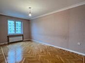 Satılır 3 otaqlı köhnə tikili 80 m², Nəsimi m., photo 1 from 8