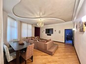 Satılır 3 otaqlı yeni tikili 180 m², 28 May m., photo 1 from 8