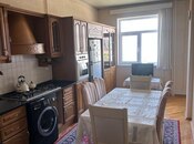 Satılır 4 otaqlı yeni tikili 135 m², İnşaatçılar m., photo 2 from 8