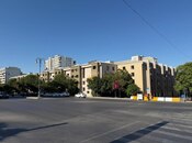 Продаётся 3-комн. вторичка 65 м², м. Элмляр Академиясы, photo 1 from 8