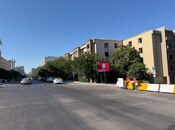 Продаётся 3-комн. вторичка 65 м², м. Элмляр Академиясы, photo 2 from 8