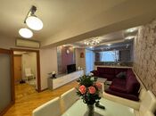 Продаётся 3-комн. вторичка 90 м², м. Низами, photo 1 from 8