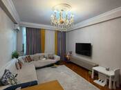 Продаётся 2-комн. новостройка 70 м², м. Ази Асланов, photo 1 from 8