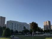 Satılır 4 otaqlı köhnə tikili 110 m², Gənclik m., photo 2 from 8