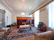Satılır 2 otaqlı köhnə tikili 95 m², Sahil m., photo 4 from 8
