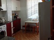 Satılır 3 otaqlı köhnə tikili 65 m², Qara Qarayev m., photo 7 from 8