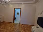 İcarəyə verilir 2 otaqlı köhnə tikili 65 m², 28 May m., photo 3 from 8