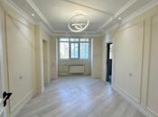 Satılır 4 otaqlı köhnə tikili 105 m², Xalqlar Dostluğu m., photo 1 from 8