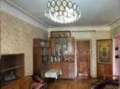 Satılır 3 otaqlı köhnə tikili 70 m², Elmlər Akademiyası m., photo 2 from 7