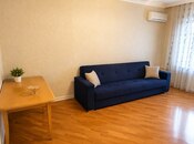 Сдаётся 3-комн. вторичка 90 м², м. Ази Асланов, photo 2 from 8