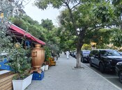 Satılır 2 otaqlı köhnə tikili 52 m², Yasamal r., photo 1 from 8