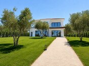 Продаётся 6-комн. дом/дача 500 м², пос. Sea Breeze, photo 1 from 8