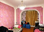 Satılır 2 otaqlı köhnə tikili 60 m², Xalqlar Dostluğu m., photo 2 from 8