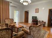 Satılır 9 otaqlı həyət evi/bağ evi 390 m², Novxanı q., photo 4 from 8