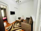 Сдаётся 2-комн. вторичка 55 м², м. 28 мая, photo 1 from 8