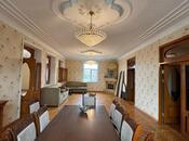 Satılır 6 otaqlı həyət evi/bağ evi 300 m², Şüvəlan q., photo 3 from 8